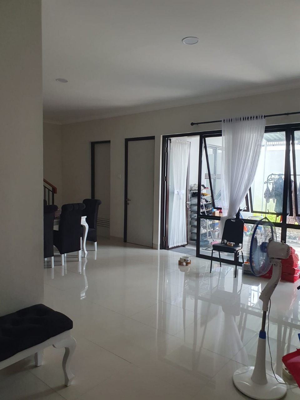 DiJual Rumah di Cherryville Grand Wisata Tambun